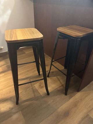 Taburetes altos cocina metal y madera