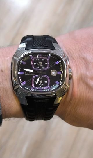 Reloj Lotus Cronógrafo Negro y Plateado