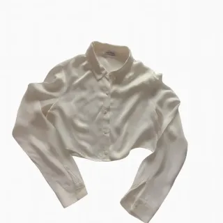 Camicetta crop elegante Bershka M – viscosa 100%