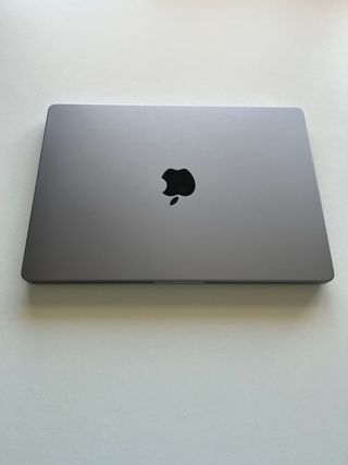 MacBook Pro 14 2021