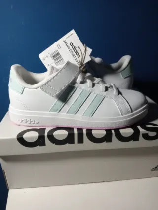 Scarpe Adidas Grand Court 2.0 per Bambina, tg33