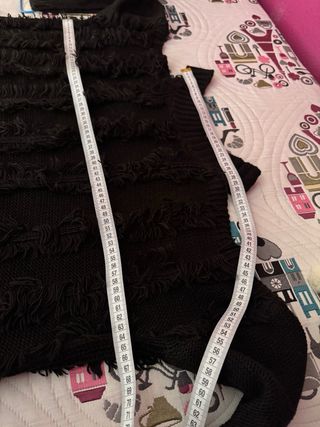 Jersey Negro Hombros Descubiertos y flecos Butterf