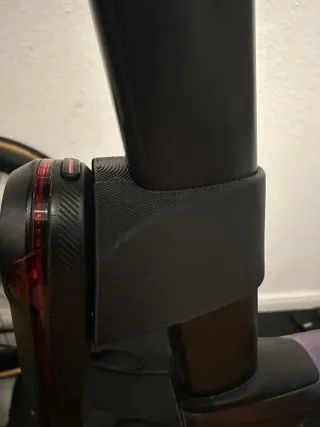 Soporte Aero Garmin Varia RTL515