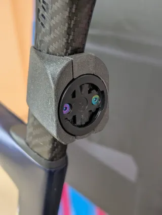 Soporte Aero Garmin Varia RTL515