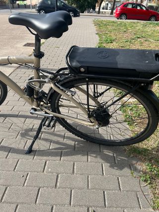 Bicicleta Eléctrica B'Twin Original 700