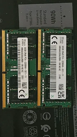 2x SK hynix 32GB DDR4 3200MHz SODIMM RAM (64GB)