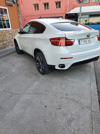 BMW X6 2012