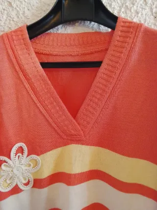 Maglioncino arancione con fiori Taglia M