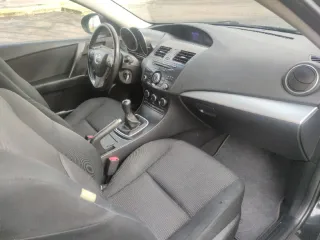 Mazda 3 2011