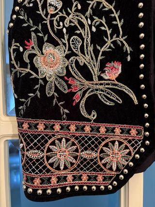 Chaleco negro bordado S