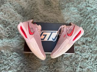 Zapatillas Nike GT CUT 3 Turbo Rosa/Rojo