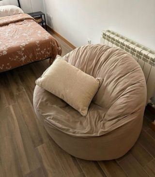 Puff grande cómodo beige