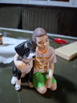 Figuras funko pop y realistas.