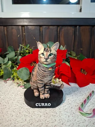 Figuras funko pop y realistas.