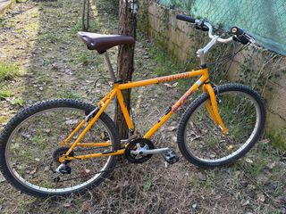Bicicleta Specialized HardRock 26”