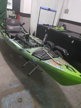Kayak Jackson con Remo de Carbono