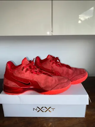 Nike Lebron NXXT Gen AMPD Rojo