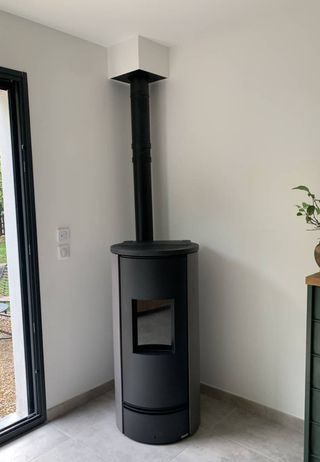 INSTALACIÓN PROFESIONAL DE ESTUFAS Y CHIMENEAS