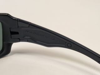 Gafas Oakley Big Taco Polarized Black y dos lentes