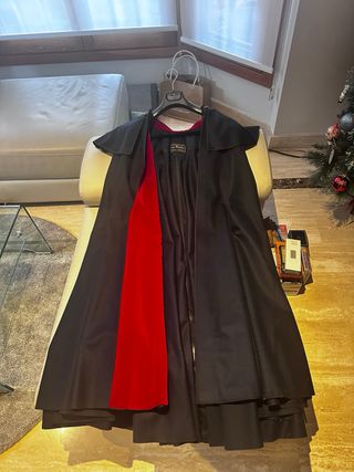 Capa Española Casa Seseña Madrid Talla Única