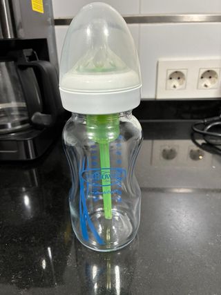 Biberón de cristal con diseño de osos