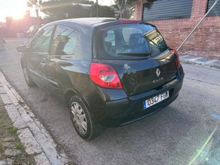Renault Clio 2008