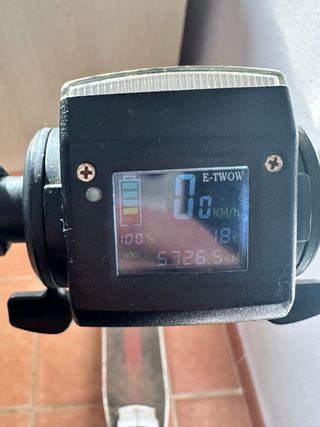 Patinete Eléctrico e-TWOW