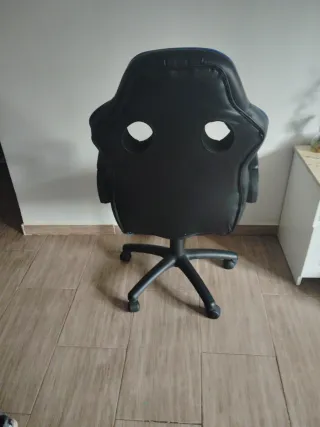 Silla Gaming Negra y Azul