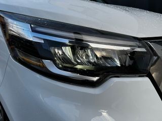 Nissan NV300 2021 Combi9 150cv