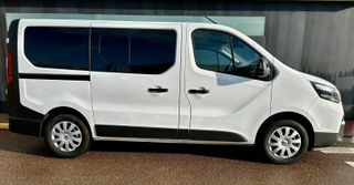 Nissan NV300 2021 Combi9 150cv