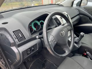 Toyota Verso 2006