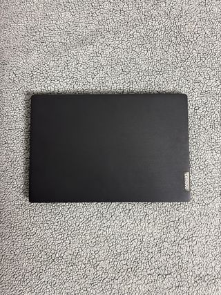 Portátil Lenovo V15-IGL 82C3