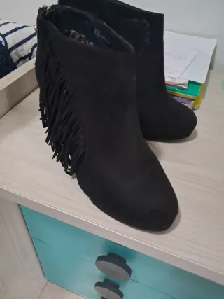 Botines Xti Negros Talla 40