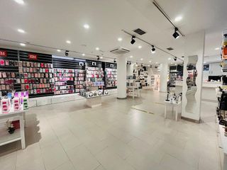 Local comercial en alquiler en Centro en Torrelavega