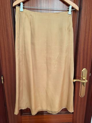 Falda, cuerpo y chal de seda ALBA CONDE