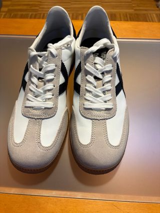 Munich Barru Zapatillas Deportivas Blancas y Negra