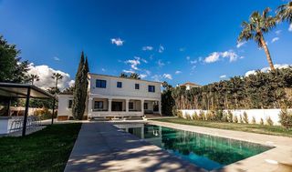 Chalet en alquiler en Los Naranjos - Las Brisas en Marbella