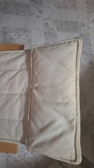 Mecedora infantil IKEA