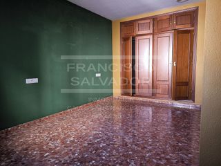 Piso en venta en Lucena