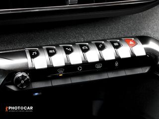 Peugeot 3008 1.5 BlueHDi 2020