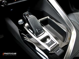 Peugeot 3008 1.5 BlueHDi 2020