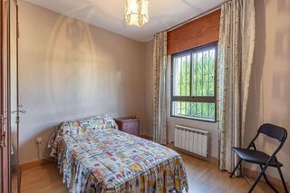 Chalet en venta en Gójar