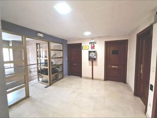 Oficina en venta en Ermitagaña - Mendebaldea en Pamplona