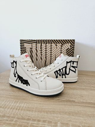 Botínes piel camper. Talla 37.Nuevos