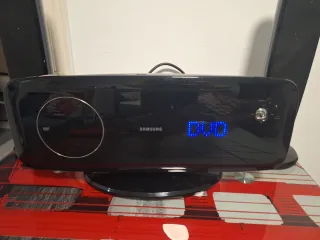 Samsung HT-Q100N Home Cinema DVD