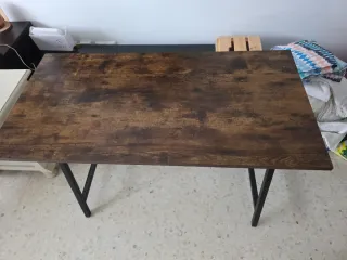 Escritorio madera y metal