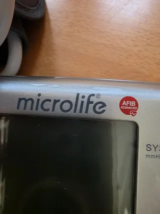 Tensiómetro Microlife BP A6 Advanced Easy