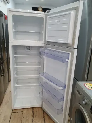 Nevera Beko con garantía y transporte