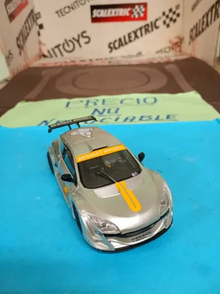 Scalextric Renault Sport Megane Trophy con luces
