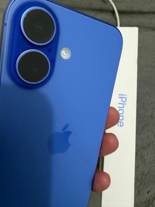 iPhone 16 128GB Azul